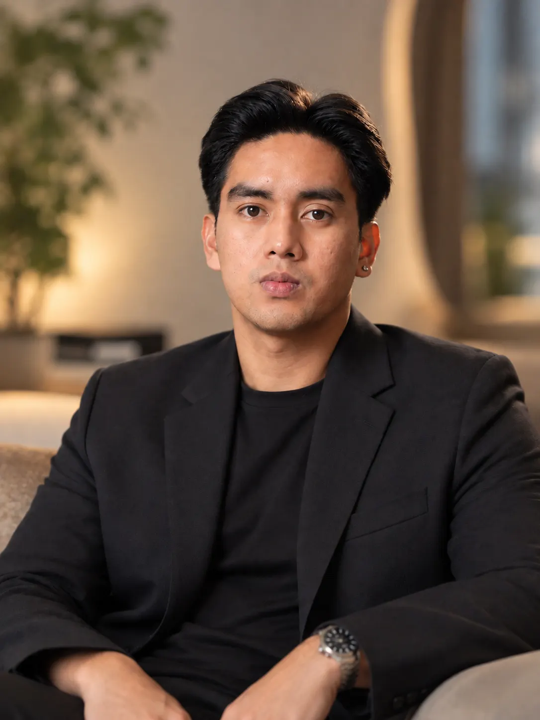 Jasper Jay Alvarez, Social Media Director